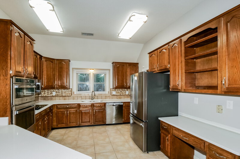 2,075/Mo, 8723 Rocky Top Cove Cordova, TN 38016 Kitchen View