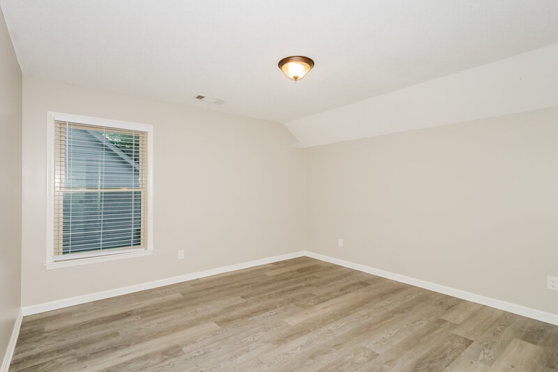 2,075/Mo, 8723 Rocky Top Cove Cordova, TN 38016 Bedroom View 2