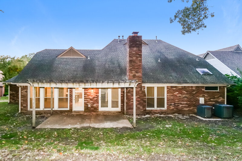 2,075/Mo, 8723 Rocky Top Cove Cordova, TN 38016 Rear View 2