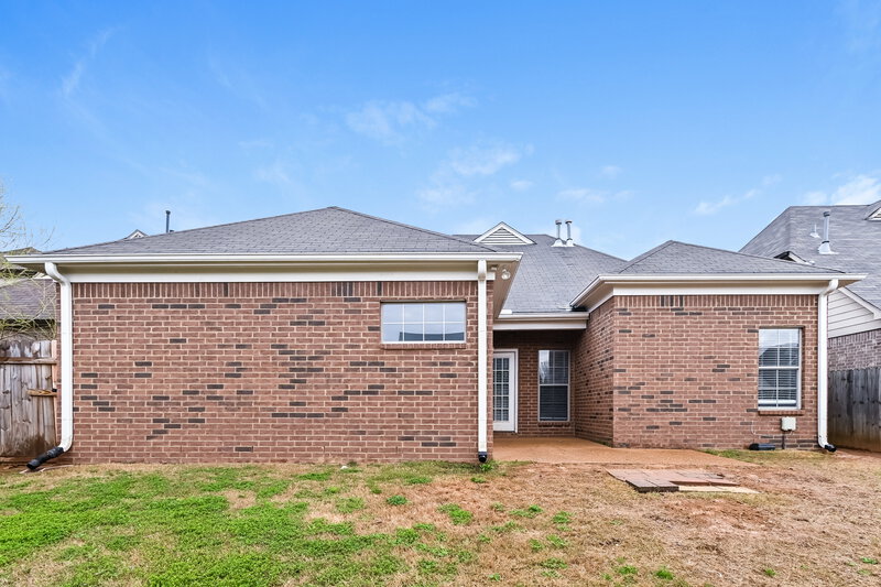 1,915/Mo, 90 Birch Springs Dr Oakland, TN 38060 Rear View