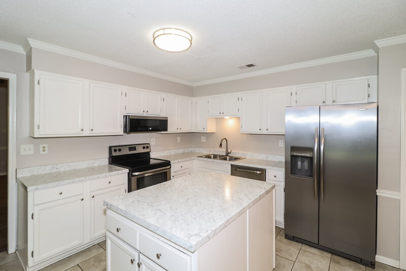 1,805/Mo, 1366 Sandy Stone Ln Cordova, TN 38016 Kitchen View 2