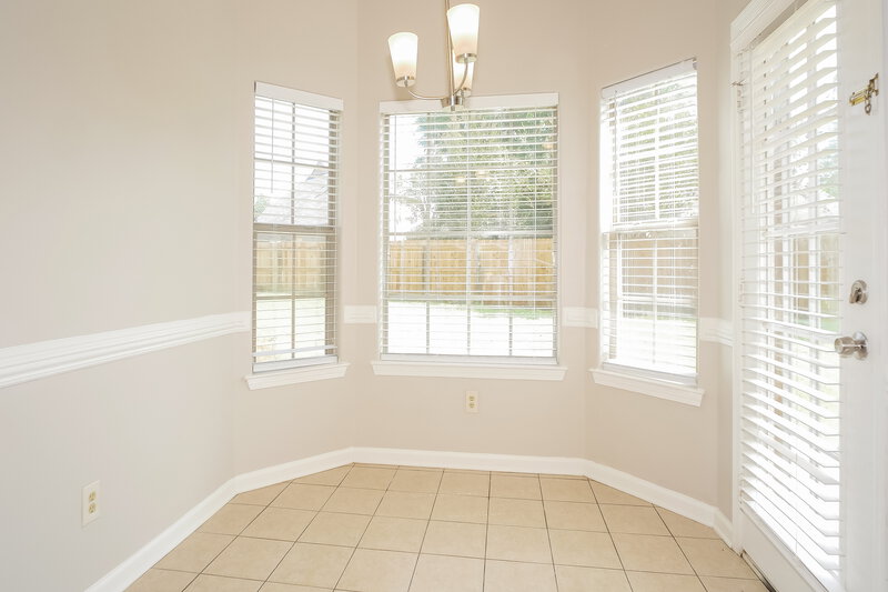 1,795/Mo, 275 Birch Springs Cv Oakland, TN 38060 Dining Room View
