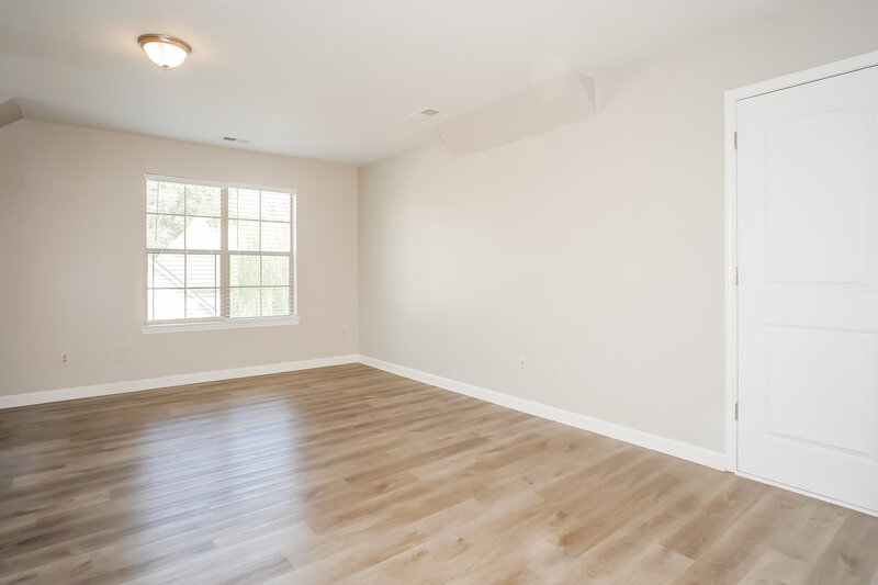 1,795/Mo, 275 Birch Springs Cv Oakland, TN 38060 Bedroom View 2