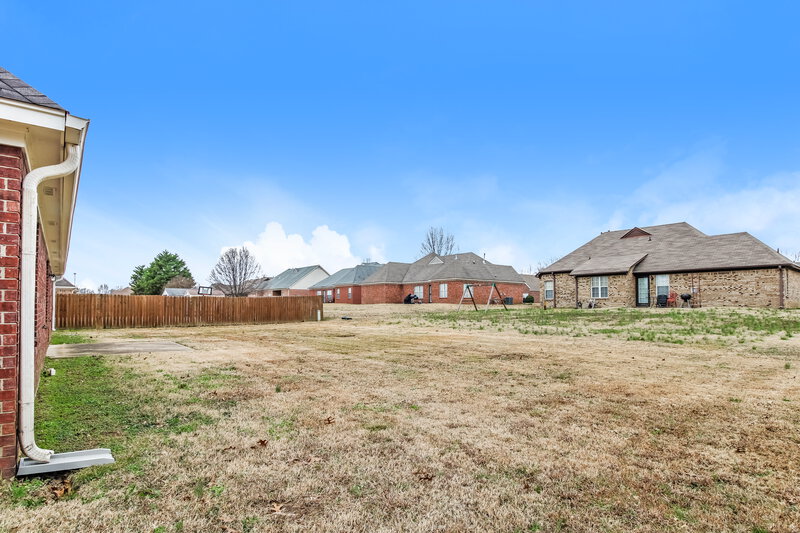 1,815/Mo, 5542 Kings Retreat Drive E Horn Lake, MS 38637 Rear View
