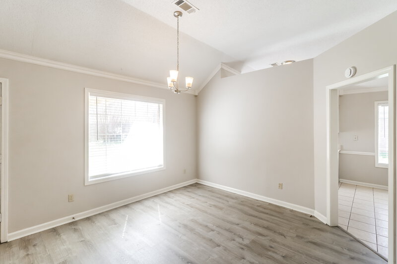 1,935/Mo, 6665 Millgrove Park Dr Bartlett, TN 38135 Dining Room View