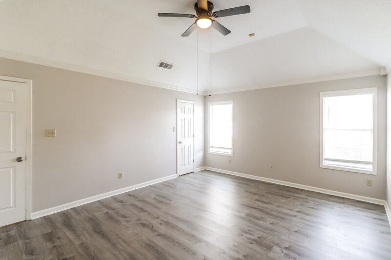 1,935/Mo, 6665 Millgrove Park Dr Bartlett, TN 38135 Main Bedroom View 2