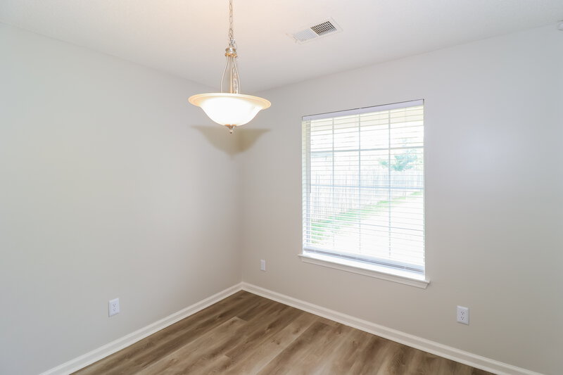1,950/Mo, 9992 Cameron Ridge Trl Cordova, TN 38016 Dining Room View