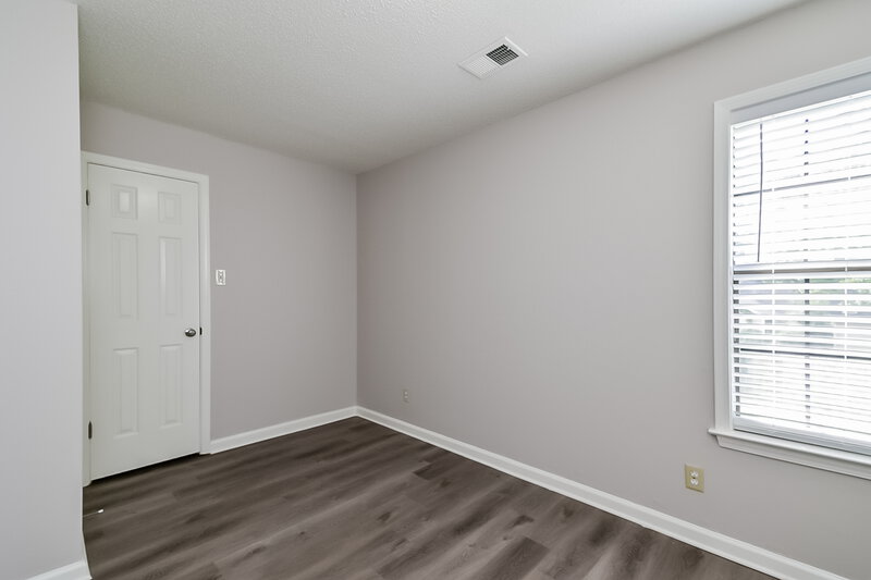 1,665/Mo, 7633 Holly Glen Cv Memphis, TN 38133 Bedroom View