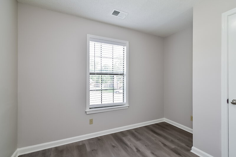 1,665/Mo, 7633 Holly Glen Cv Memphis, TN 38133 Bedroom View 3