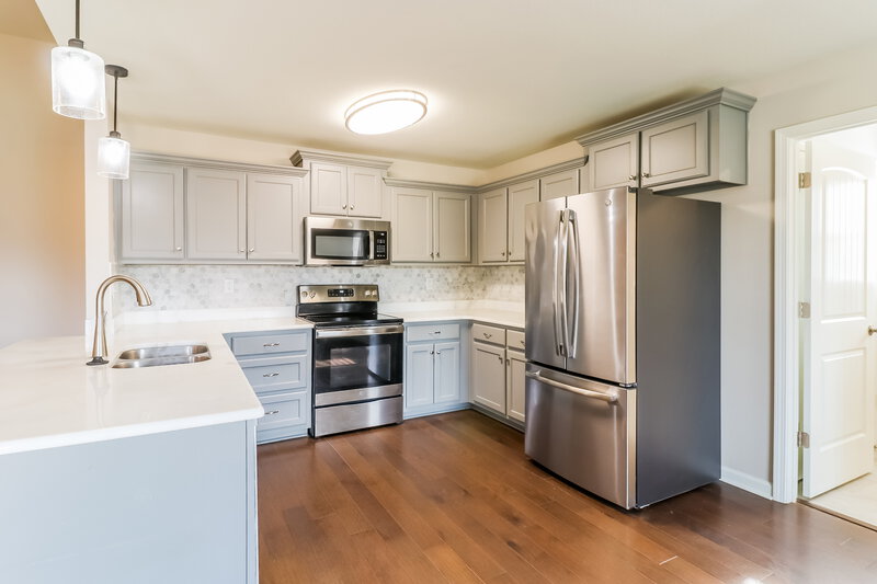 2,140/Mo, 3358 Magnolia Ridge Dr Hernando, MS 38632 Kitchen View