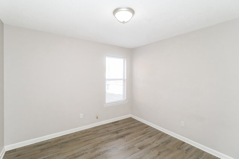 1,985/Mo, 4844 Pine Forrest Dr Memphis, TN 38125 Bedroom View 2