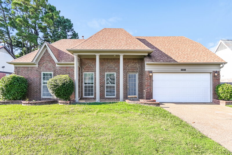 1,860/Mo, 6898 Water Point Cv E Memphis, TN 38141 External View