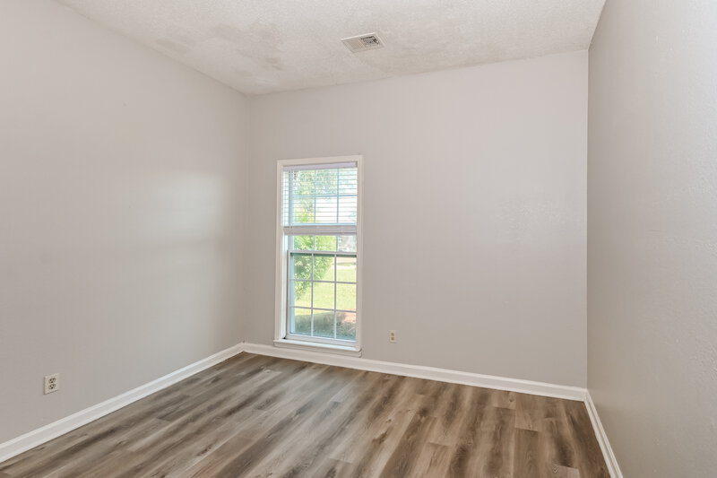 1,860/Mo, 6898 Water Point Cv E Memphis, TN 38141 Bedroom View 3