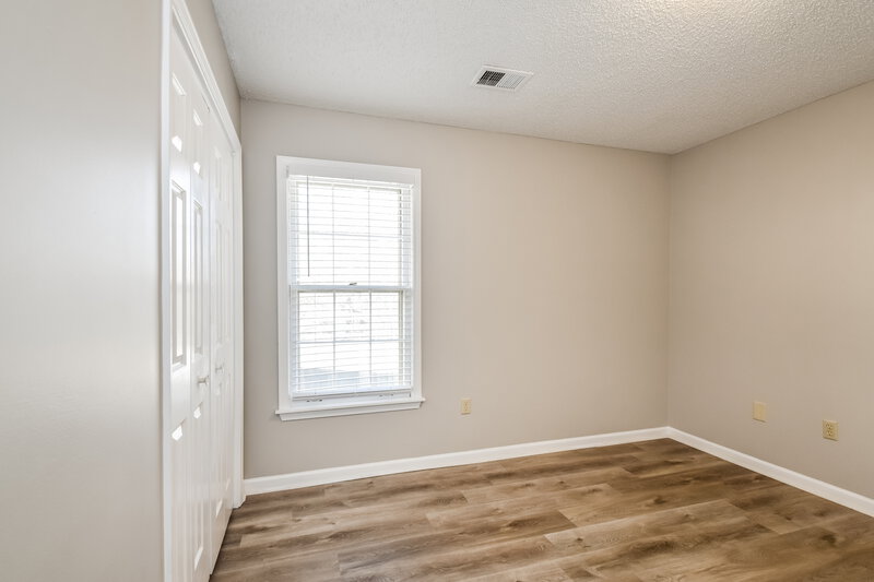 1,910/Mo, 4760 Harvest Knoll Cv Memphis, TN 38125 Bedroom View