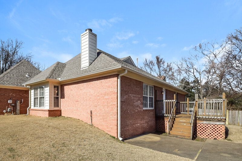 1,910/Mo, 4760 Harvest Knoll Cv Memphis, TN 38125 Rear View