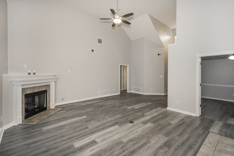 2,455/Mo, 11662 Underwood Dr Arlington, TN 38002 Living Room View 3