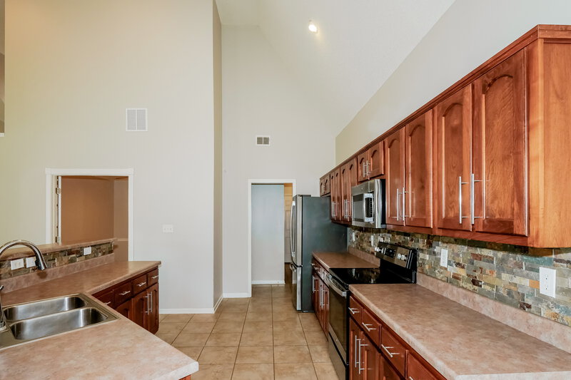 2,135/Mo, 11662 Underwood Dr Arlington, TN 38002 Kitchen View