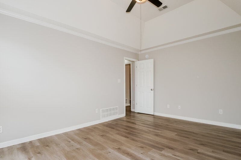 2,135/Mo, 11662 Underwood Dr Arlington, TN 38002 Main Bedroom View 2