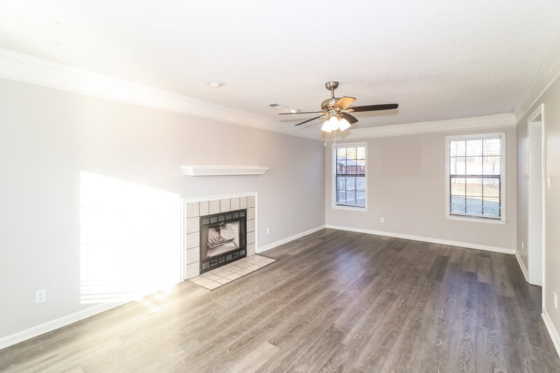 1,805/Mo, 2464 Green Glen Dr Bartlett, TN 38133 Living Room View