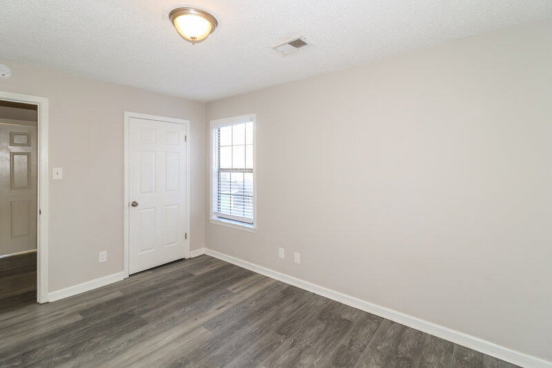 1,805/Mo, 2464 Green Glen Dr Bartlett, TN 38133 Bedroom View