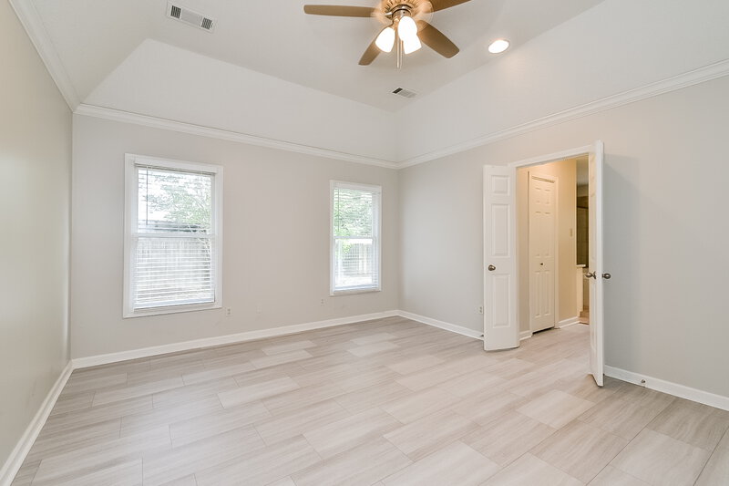 2,115/Mo, 2712 Cross Vine Cove N Cordova, TN 38016 Main Bedroom View