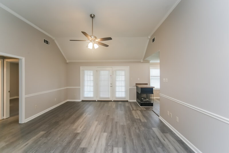 1,990/Mo, 5966 Blocker St Olive Branch, MS 38654 Living Room View