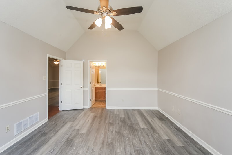 1,990/Mo, 5966 Blocker St Olive Branch, MS 38654 Main Bedroom View 2