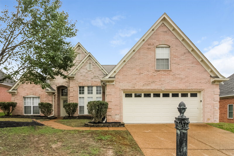 1,995/Mo, 9885 Oldham Dr Cordova, TN 38016 External View