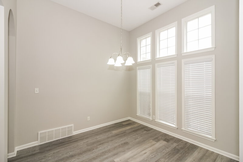 1,995/Mo, 9885 Oldham Dr Cordova, TN 38016 Dining Room View