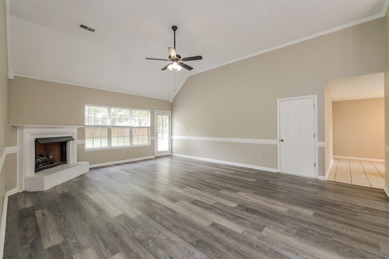 1,795/Mo, 2378 Kindlewood Dr Southaven, MS 38672 Living Room View