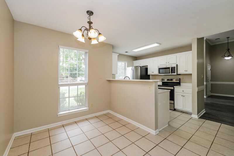 1,795/Mo, 2378 Kindlewood Dr Southaven, MS 38672 Breakfast Nook View