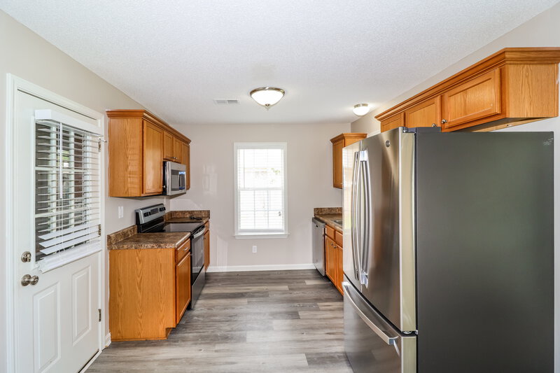 1,870/Mo, 5746 Oakley Dr Olive Branch, MS 38654 Kitchen View