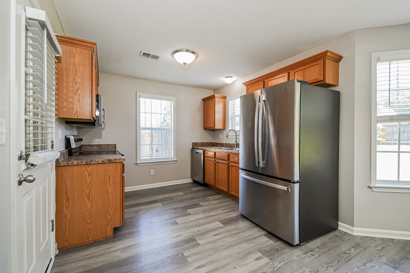 1,835/Mo, 5746 Oakley Dr Olive Branch, MS 38654 Kitchen View