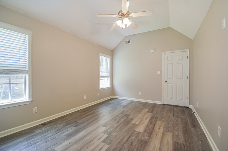 1,835/Mo, 5746 Oakley Dr Olive Branch, MS 38654 Main Bedroom View