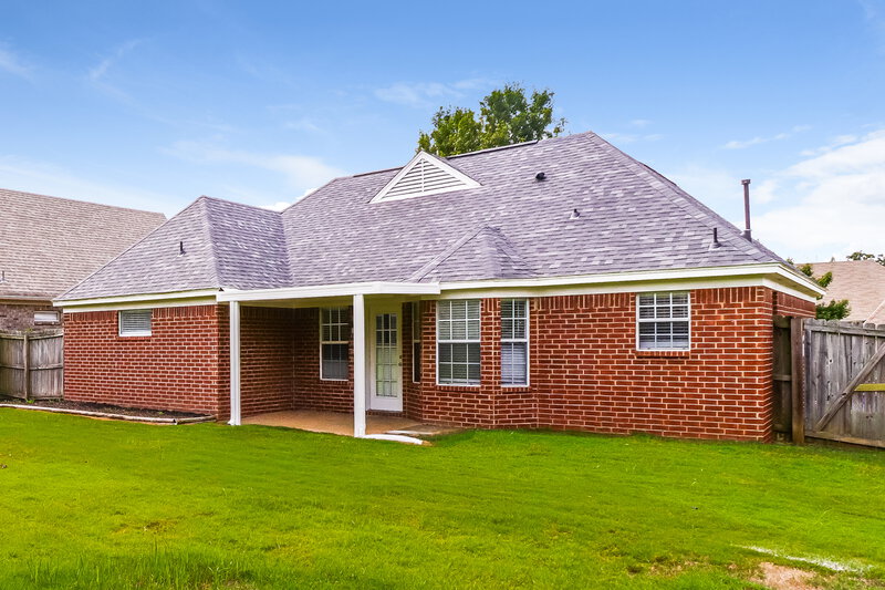 1,870/Mo, 5746 Oakley Dr Olive Branch, MS 38654 Rear View