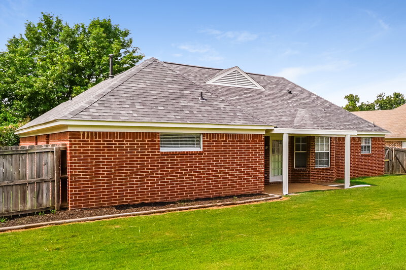 1,870/Mo, 5746 Oakley Dr Olive Branch, MS 38654 Rear View 2