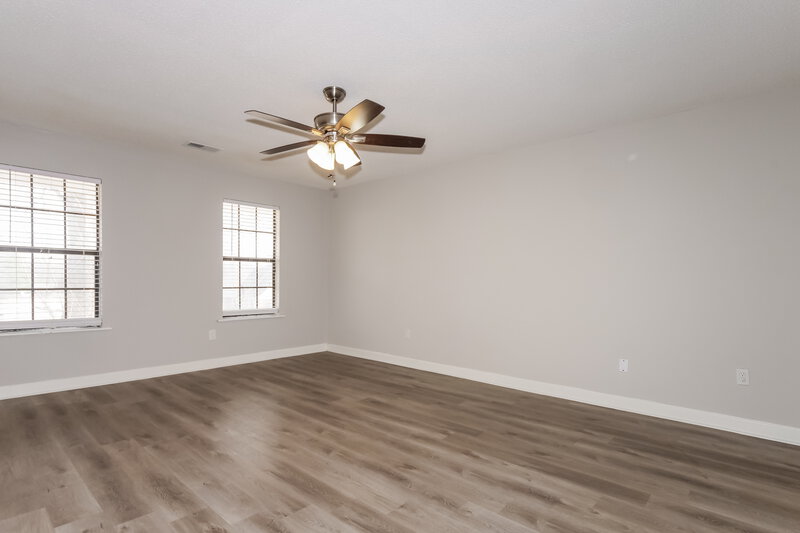 1,810/Mo, 7333 Eastover Blvd Olive Branch, MS 38654 Main Bedroom View