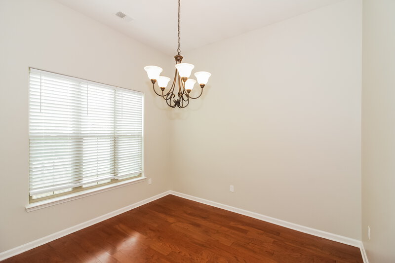 1,955/Mo, 140 Hidden Meadows Ln Oakland, TN 38060 Dining Room View