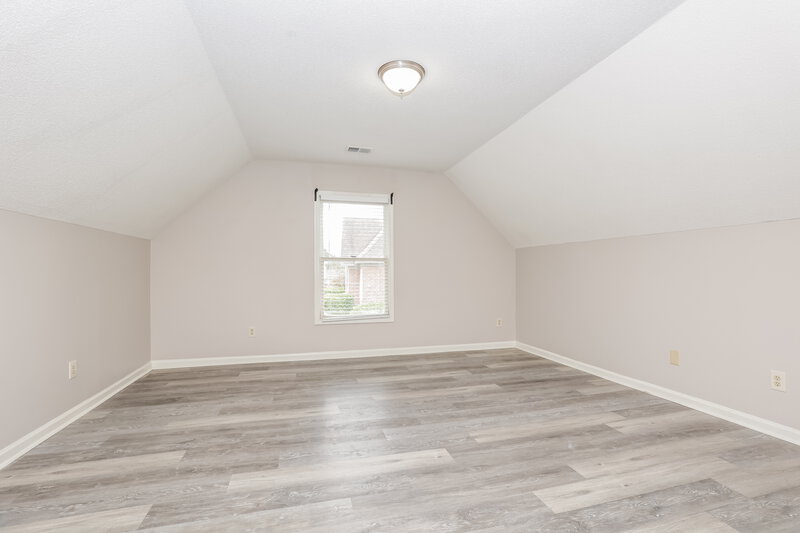 1,975/Mo, 1671 Hunters Rest Ln Cordova, TN 38016 Bedroom View 2