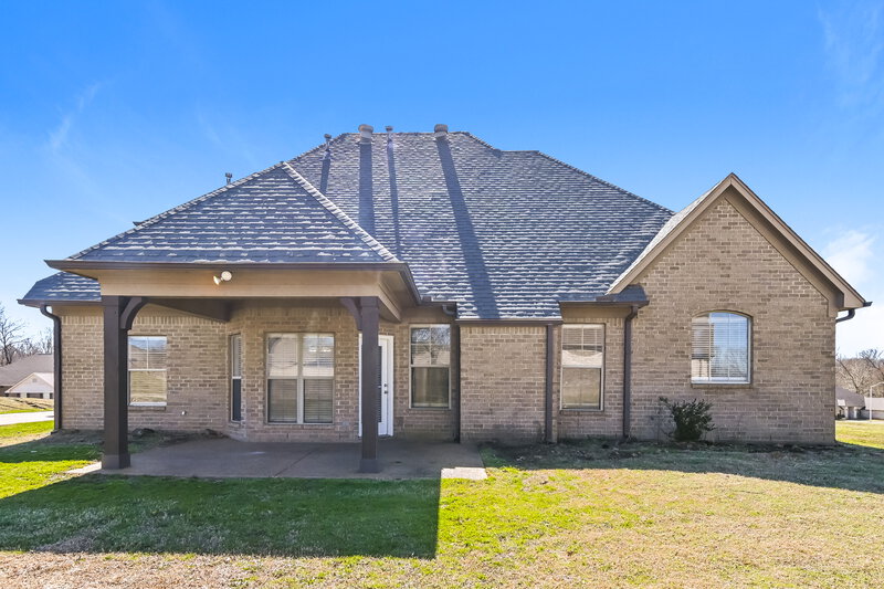 3,060/Mo, 9564 Trenton Trl Olive Branch, MS 38654 Rear View
