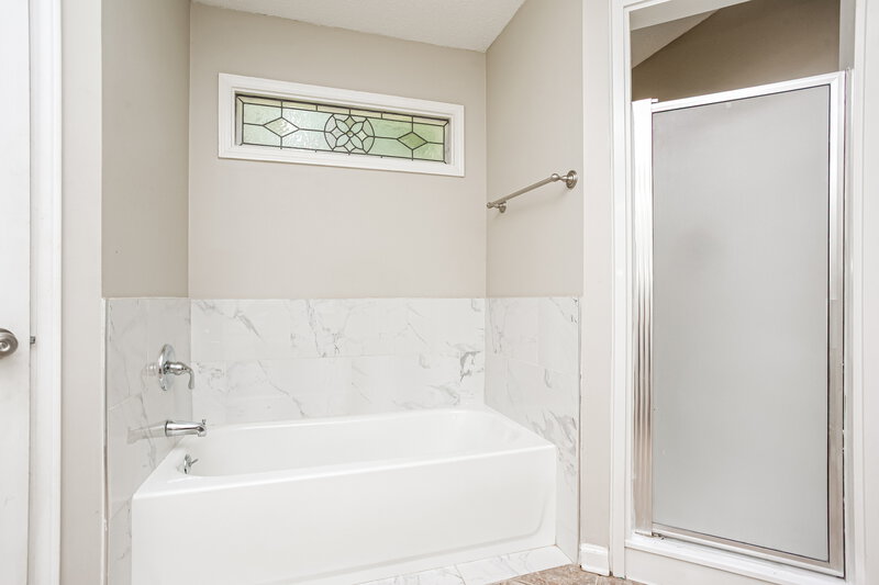 2,415/Mo, 4178 Star Landing Rd E Nesbit, MS 38651 Main Bathroom View 2