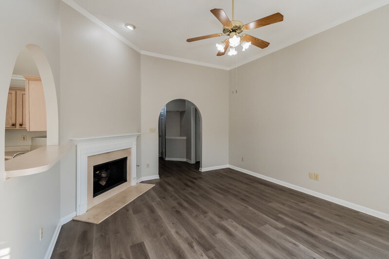 1,865/Mo, 406 N Ericson Rd Cordova, TN 38018 Living Room View 3
