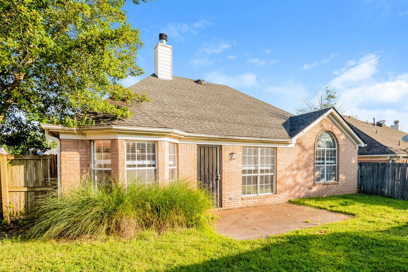 1,865/Mo, 406 N Ericson Rd Cordova, TN 38018 Rear View