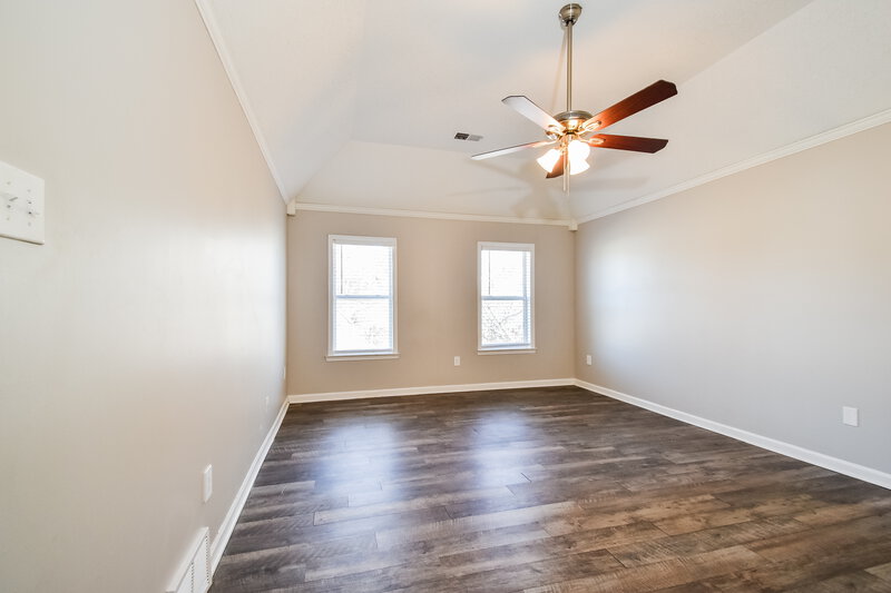 1,975/Mo, 8685 Rhonda Cir S Cordova, TN 38018 Main Bedroom View