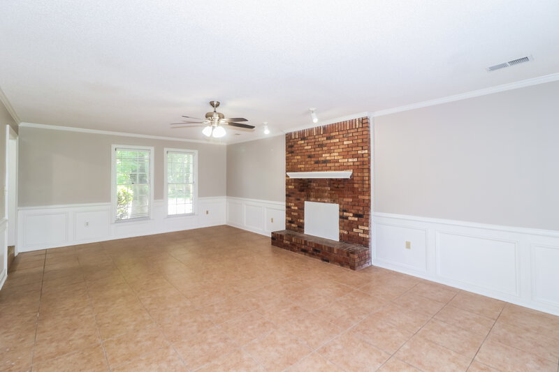 2,325/Mo, 57 S Sanga Rd Cordova, TN 38018 Living Room View 2