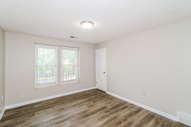2,325/Mo, 57 S Sanga Rd Cordova, TN 38018 Bedroom View 2