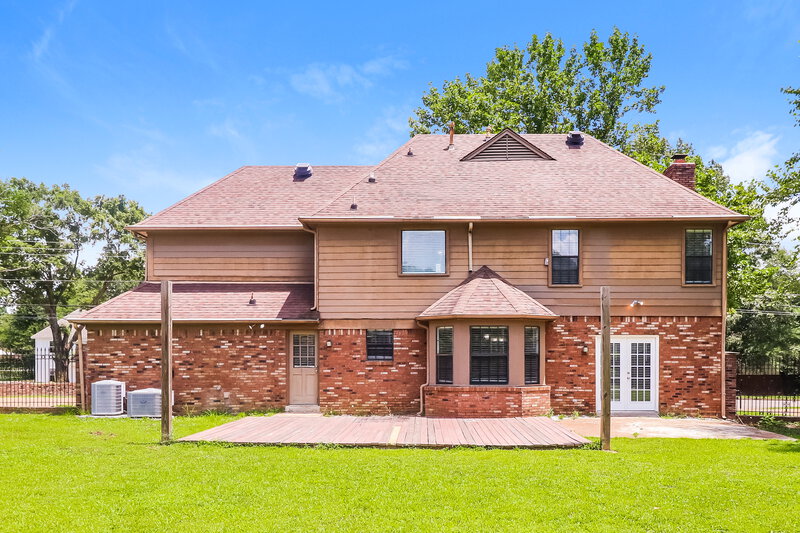 2,325/Mo, 57 S Sanga Rd Cordova, TN 38018 Rear View