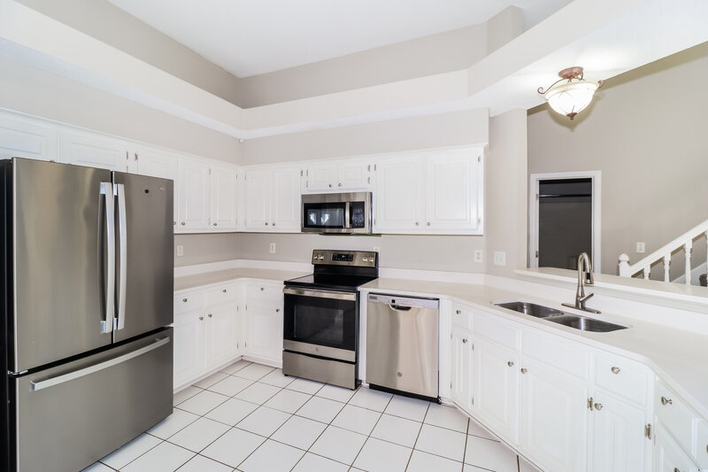 1,860/Mo, 1225 Cordova Green Dr Cordova, TN 38018 Kitchen View 2
