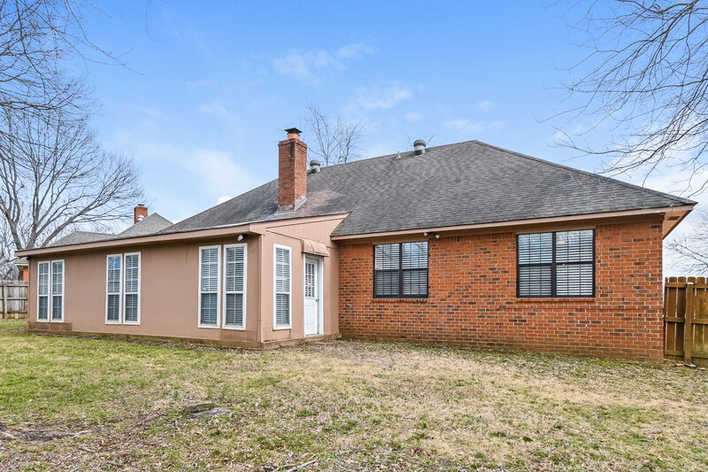 1,790/Mo, 7615 Brooksberry Rd Olive Branch, MS 38654 Rear View