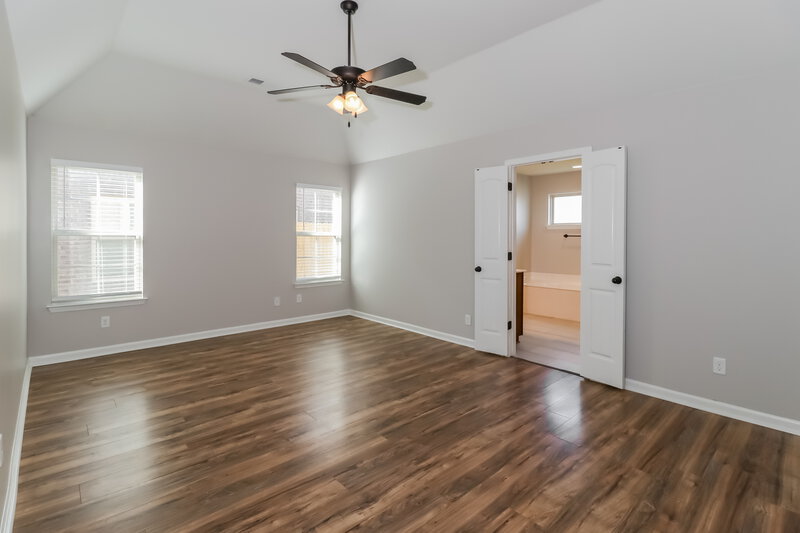 1,870/Mo, 1248 Chestnut Dr Southaven, MS 38671 Main Bedroom View